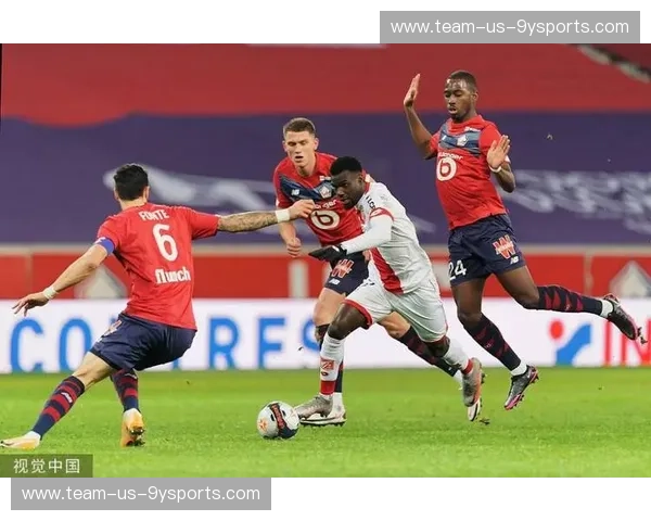 法甲赛场风云变幻:特鲁瓦与洛里昂的焦点之战,比分背后隐藏的玄机 法甲赛场风云变幻:特鲁瓦与洛里昂的焦点之战,比分背后隐藏的玄机